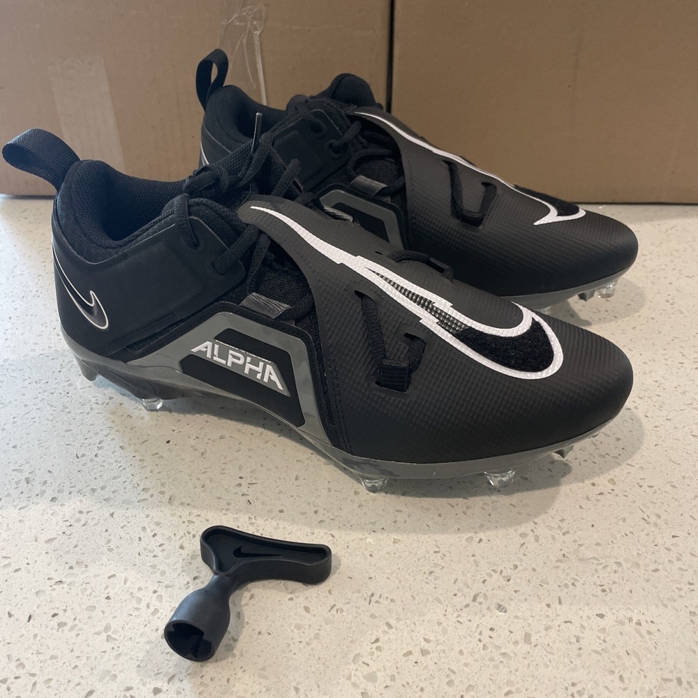 Nike ALPHA‎ MENACE PRO 3 Low Football Stud Cleats FN3139-001 Sz 12.5 Wide New